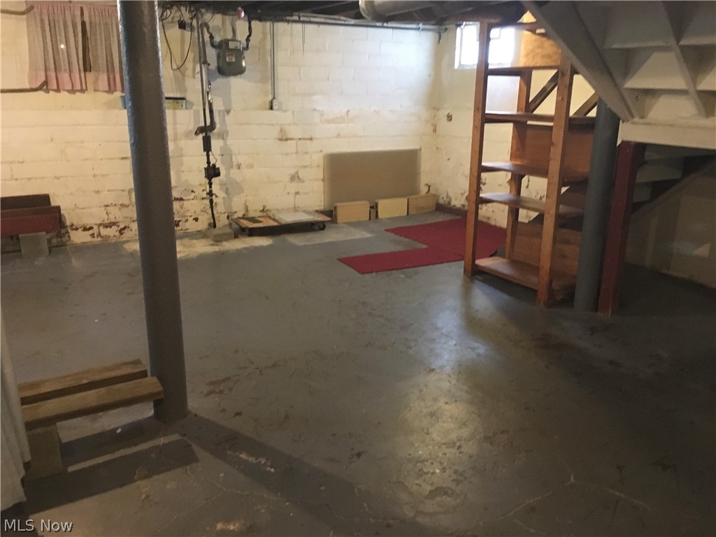 Elworthy-Helwick Companys St - Residential