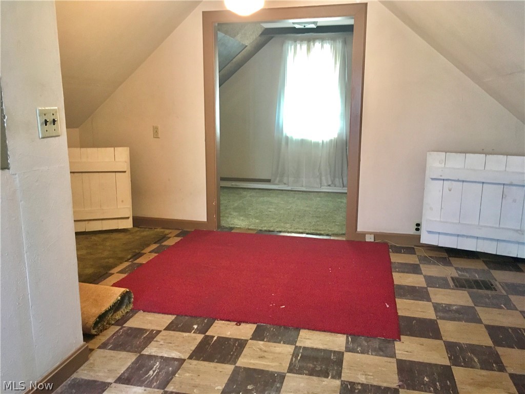 Elworthy-Helwick Companys St - Residential