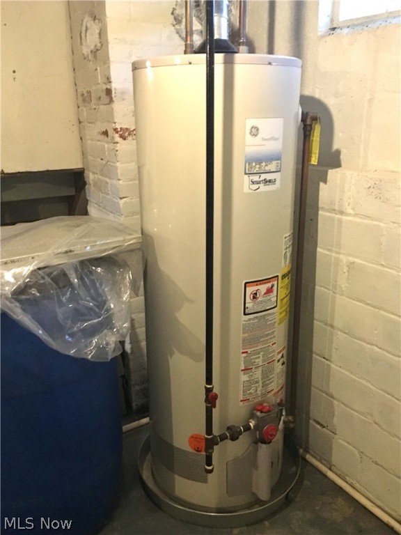 Elworthy-Helwick Companys St - Residential