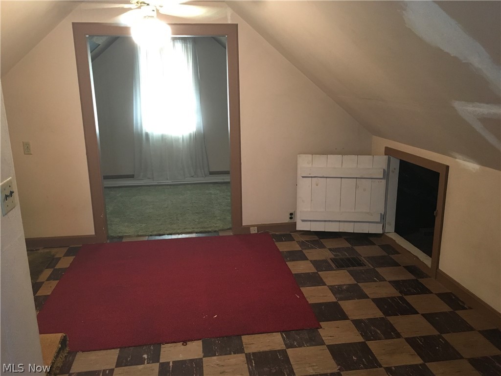 Elworthy-Helwick Companys St - Residential