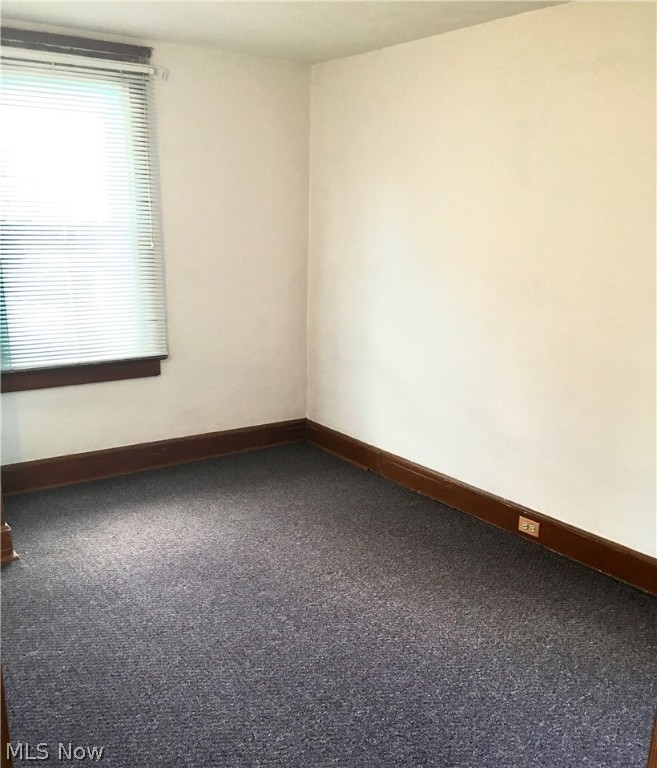 Elworthy-Helwick Companys St - Residential