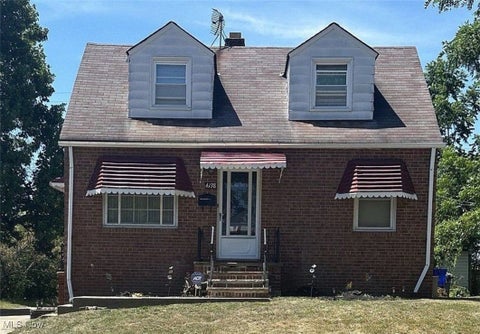 Homes For Sale - 4138 E 154th Street<br/> Cleveland, OH 44128