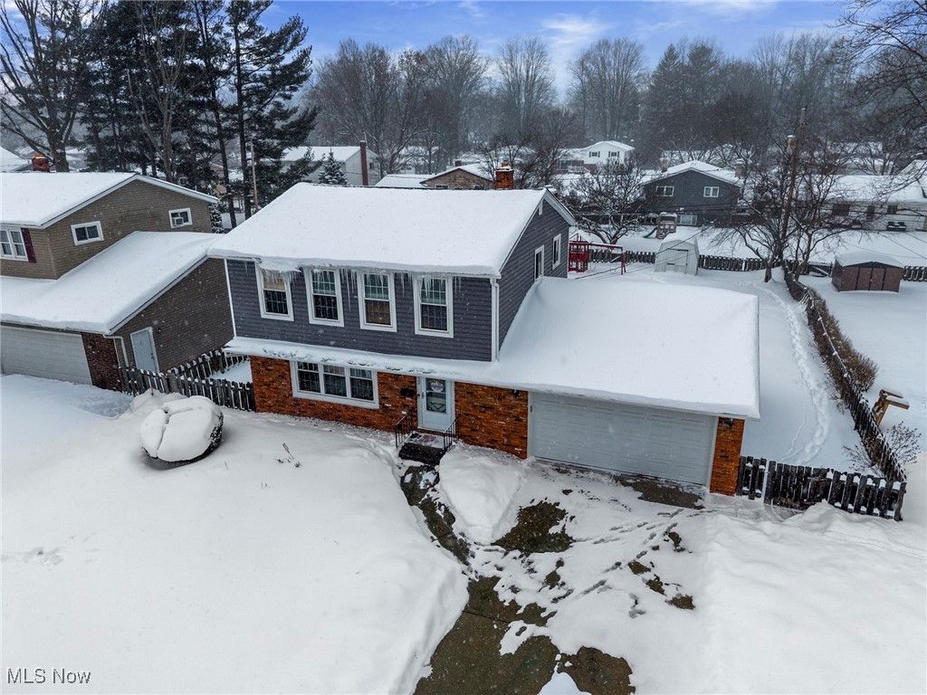 Photo of 4612 Camallia Lane, North Olmsted, OH 44070 (MLS # 5183858)