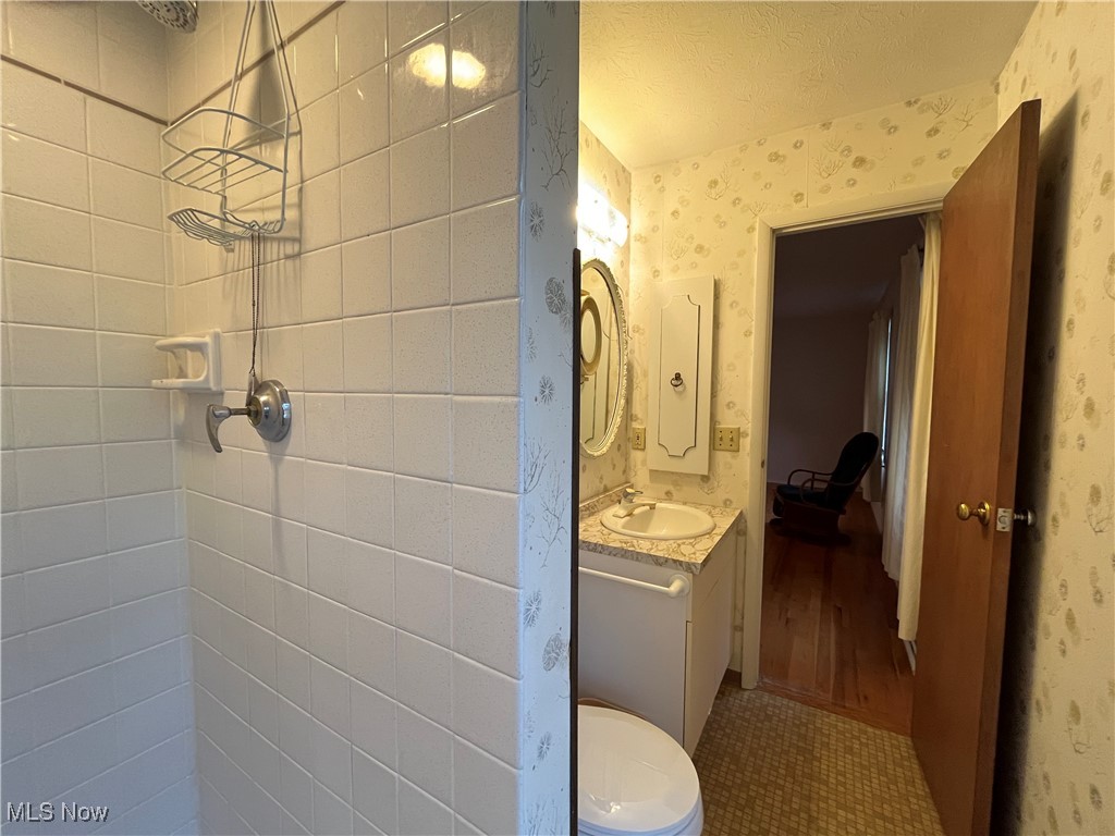 Crestdale Estates - Residential