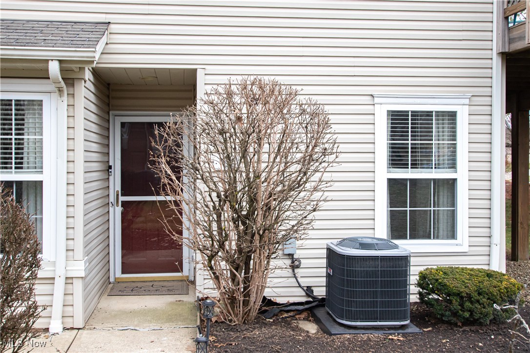 796 Tollis Parkway #796, Broadview Heights, Ohio image 2