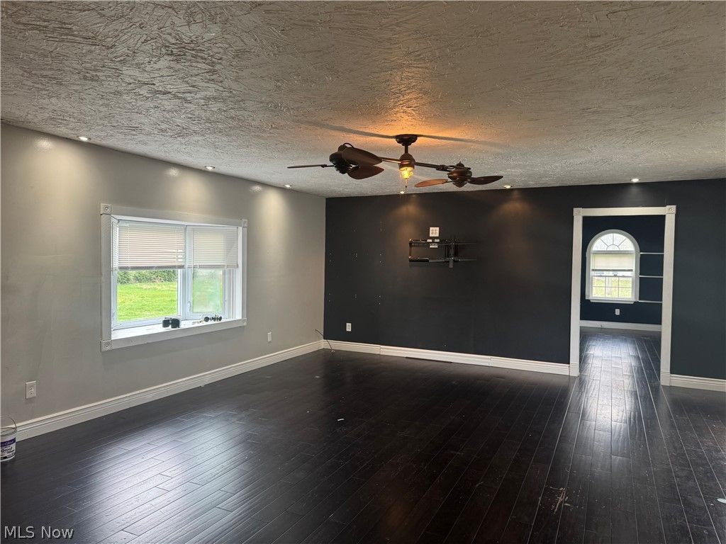 Photo of 3946 Dunton Road, Lorain, OH 44055 (MLS # 5199964)