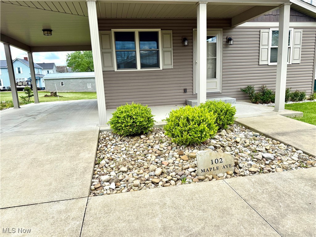 102 Maple Ave, Bethesda, Ohio image 14