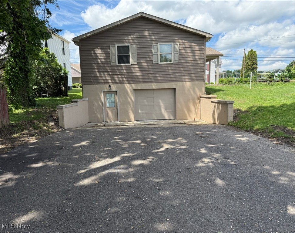 102 Maple Ave, Bethesda, Ohio image 44