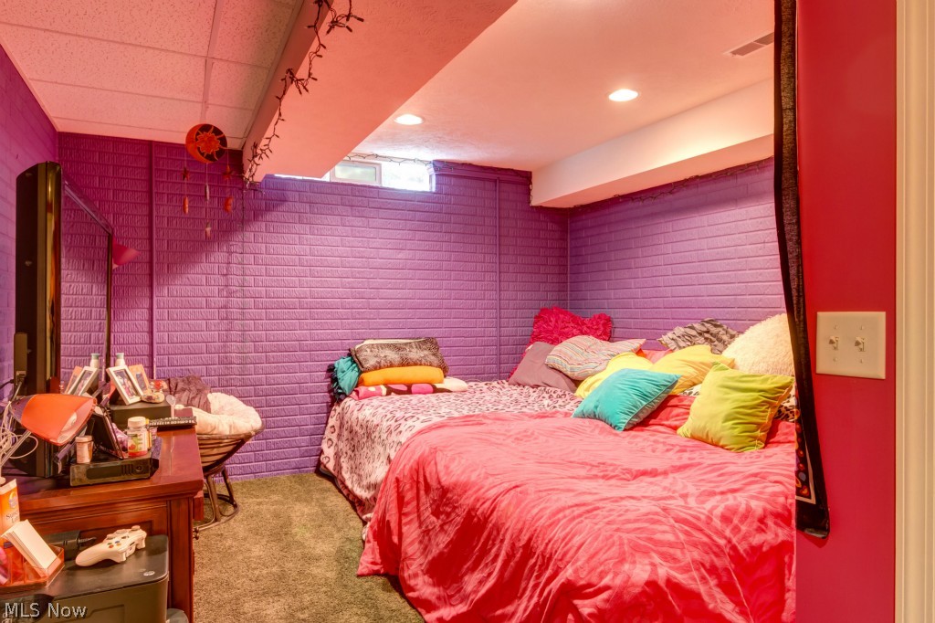 Hunt Club - Residential