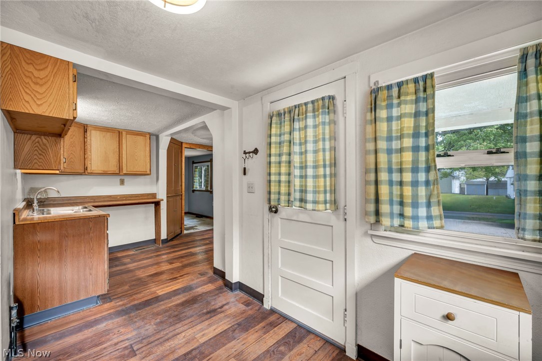 Grandview Realty Cos - Residential