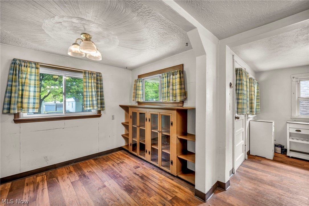 Grandview Realty Cos - Residential