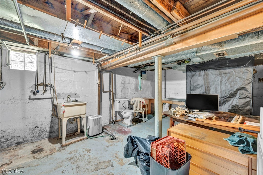 Grandview Realty Cos - Residential