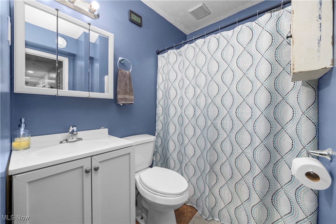 Knickerbocker - Residential