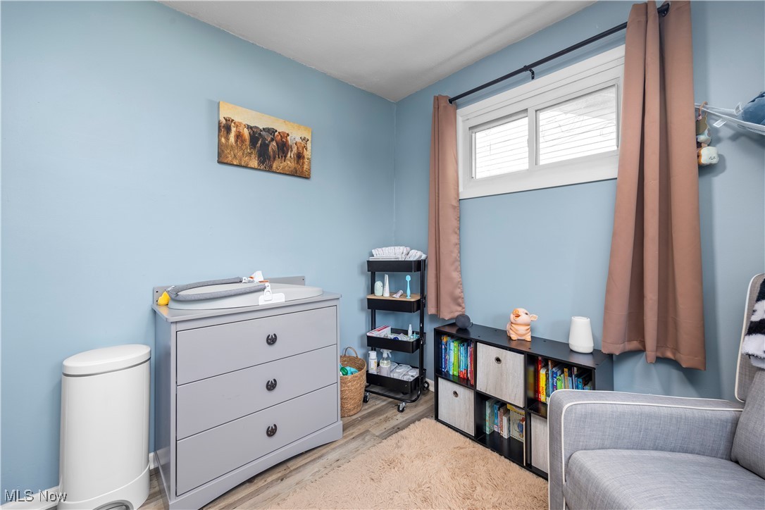 Knickerbocker - Residential