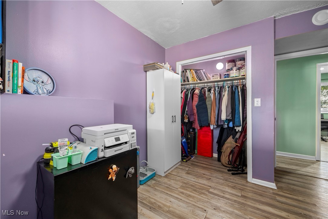 Knickerbocker - Residential