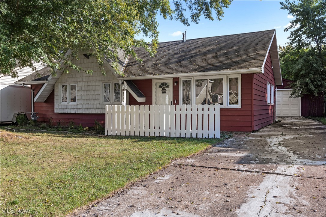 Knickerbocker - Residential