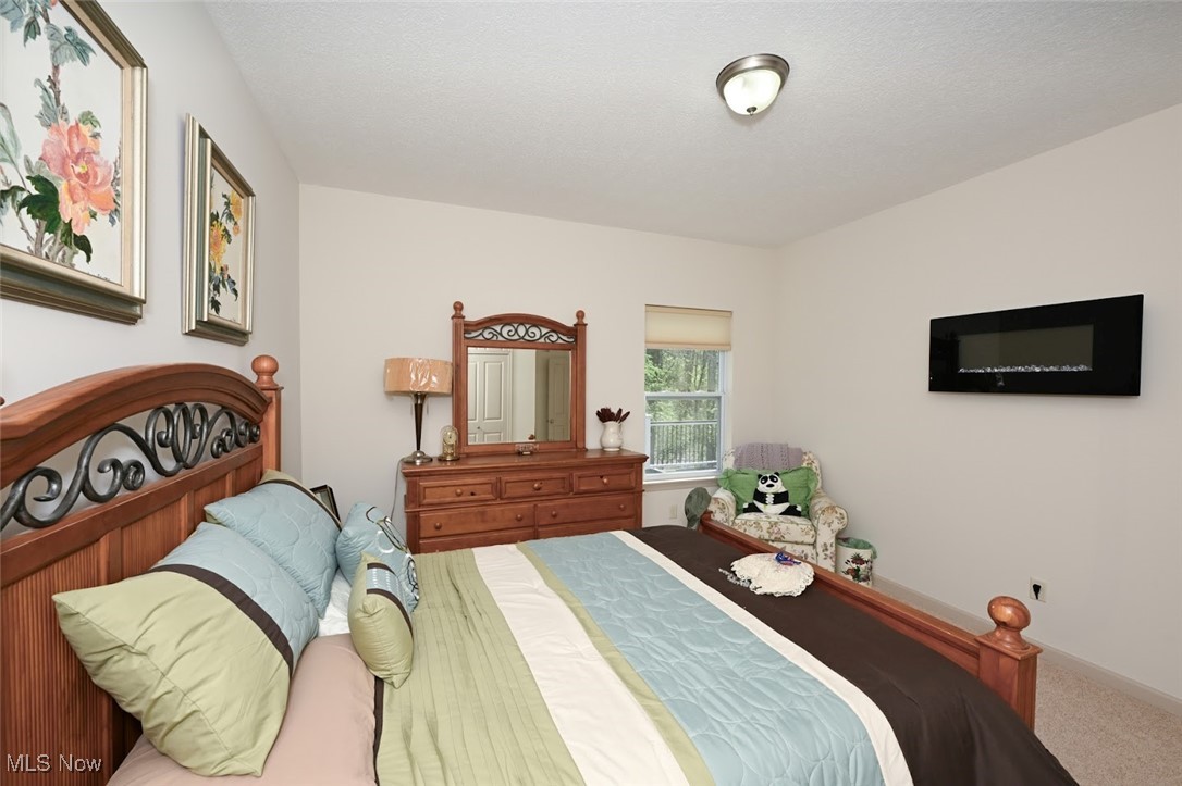 93 N Hametown Road, Bath, Ohio image 20