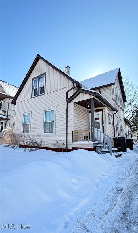 3217 Searsdale Avenue Cleveland OH 44109