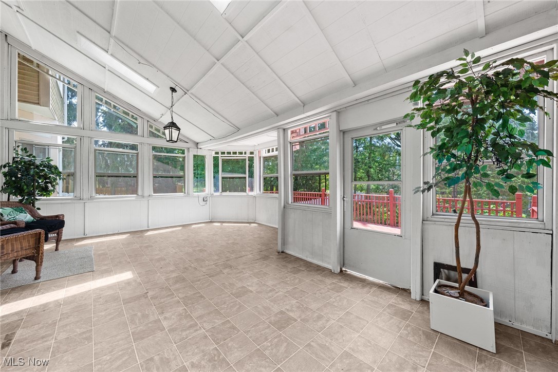 Woods/Williamsburg Ph III - Residential