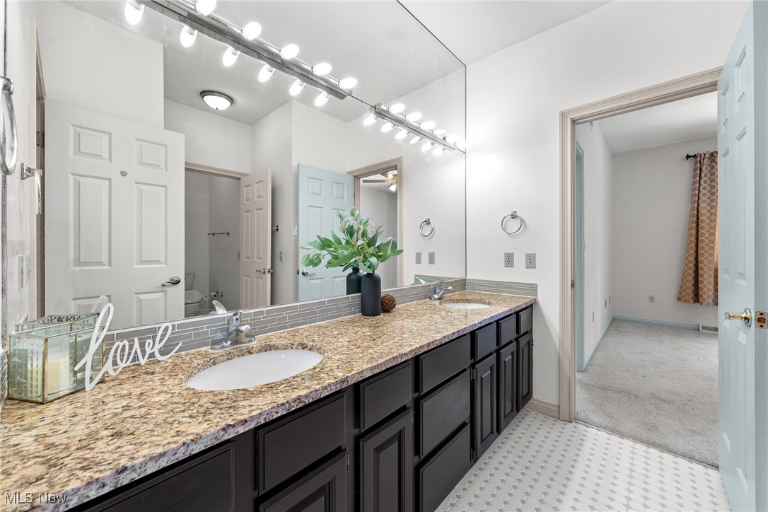 Woods/Williamsburg Ph III - Residential