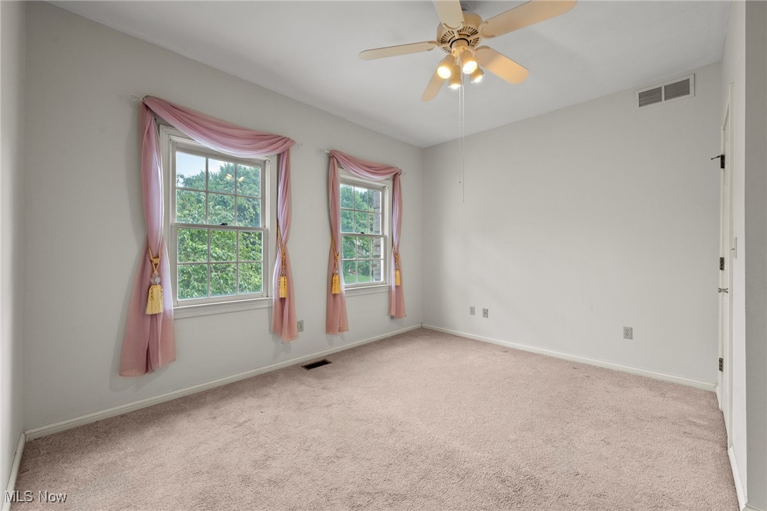 Woods/Williamsburg Ph III - Residential