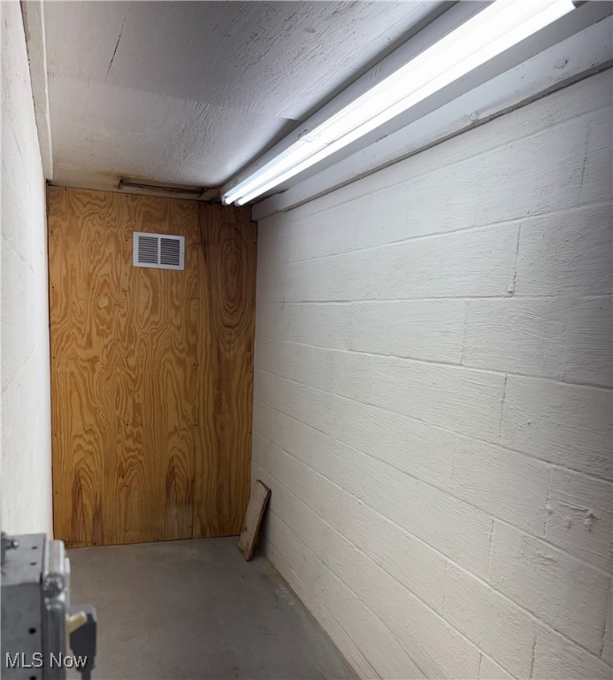 Concord, Ohio 44077, United States, ,Residential,Active,222605