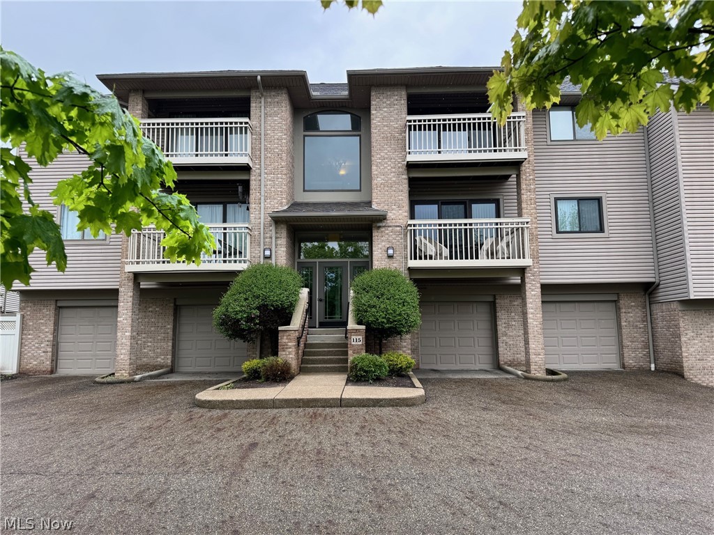 Enclave/Rosemont Rdg Condo - Residential