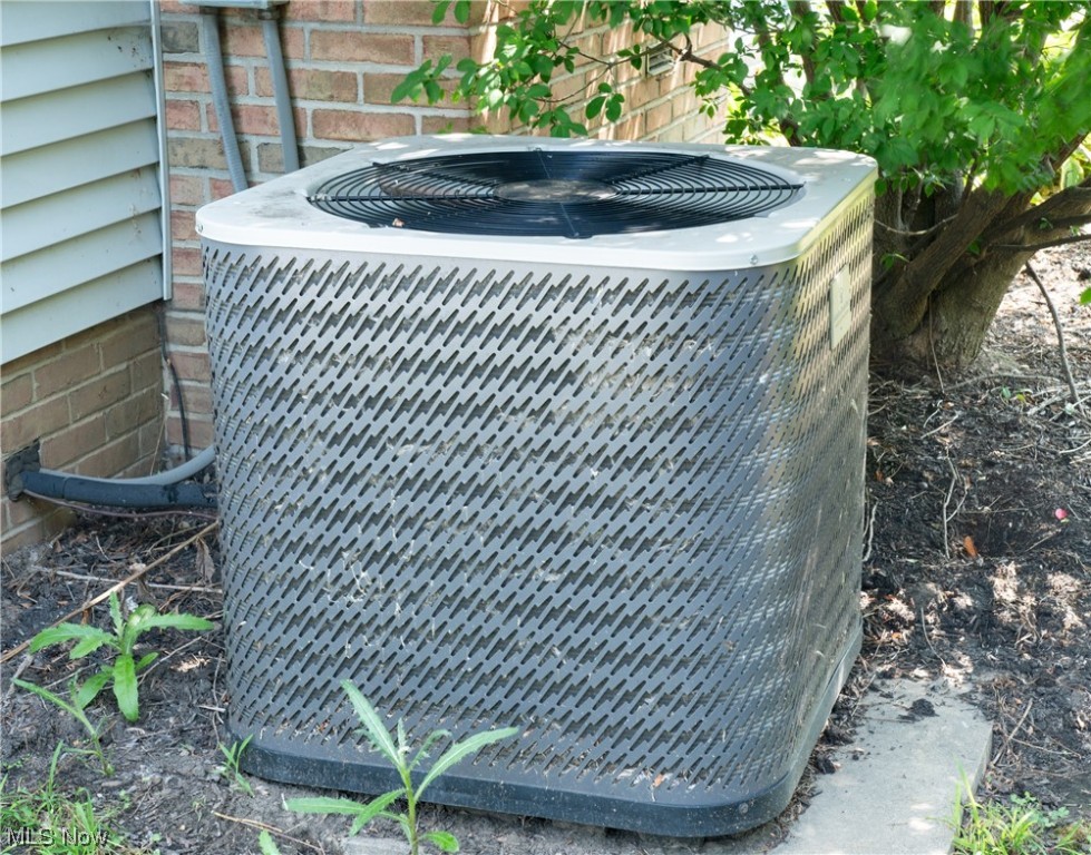 Foxchase Hills - Residential