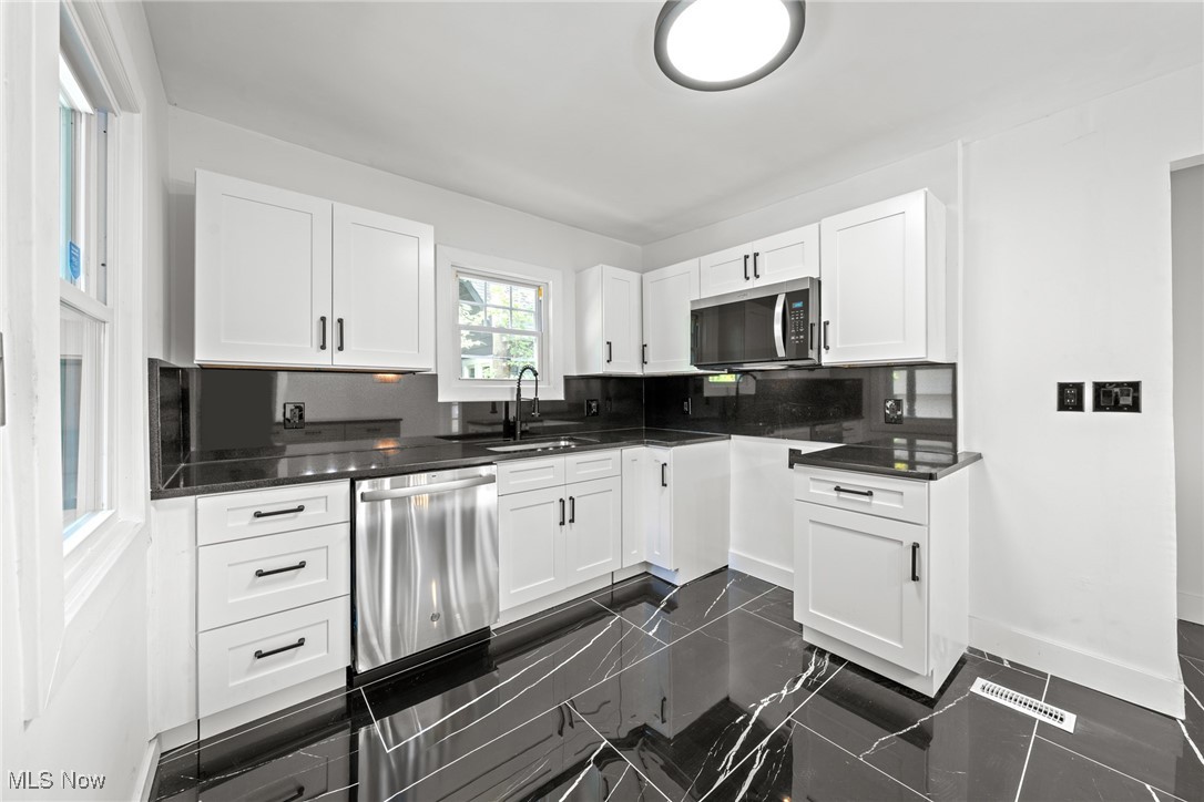 Lake Overlook - Residential