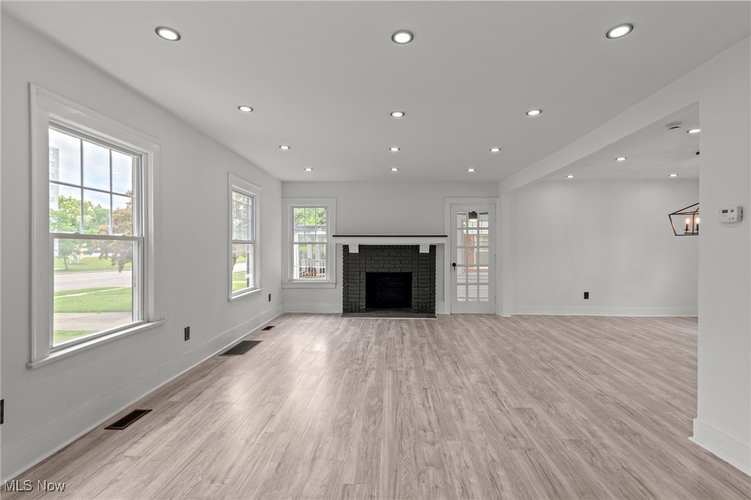 Lake Overlook - Residential