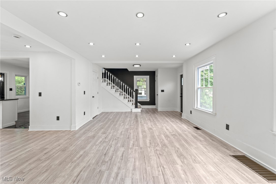 Lake Overlook - Residential