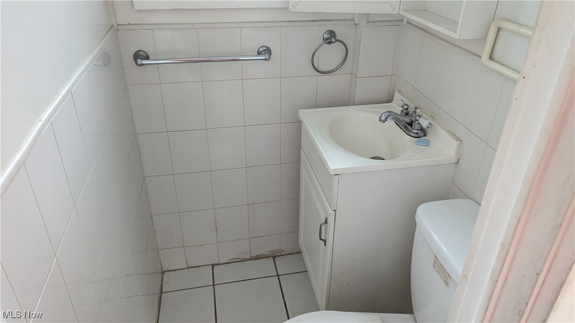 Crestwood - Residential