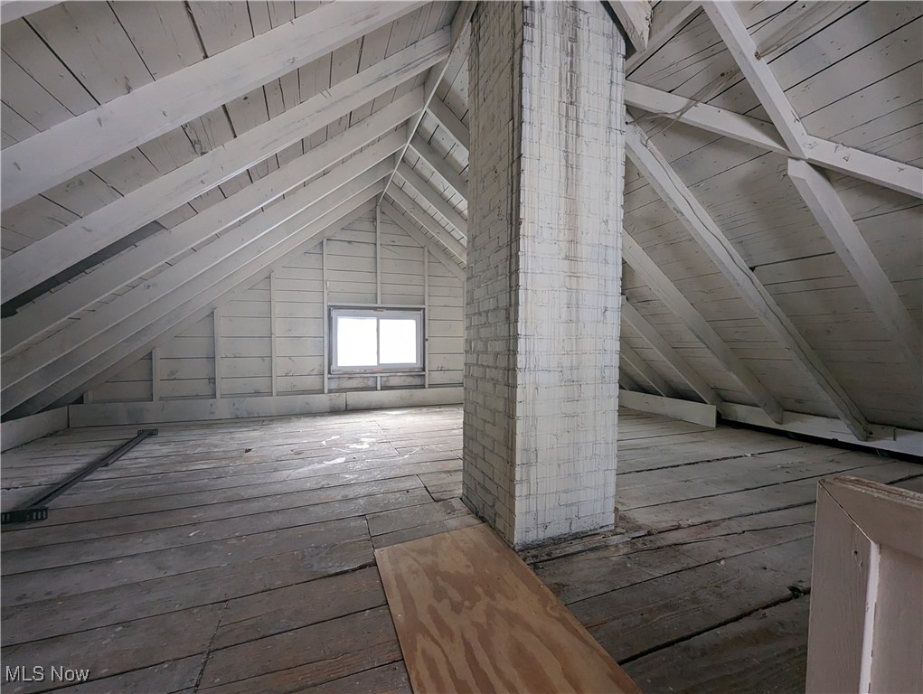 Crestwood - Residential