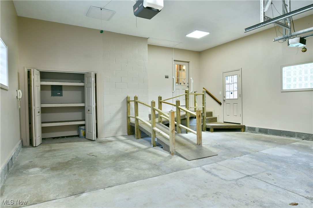 894 Bedford Road, Lowellville, Ohio image 35