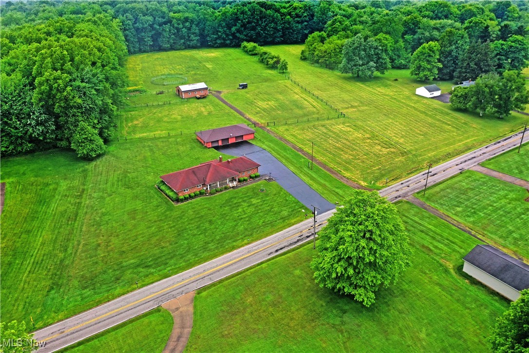 894 Bedford Road, Lowellville, Ohio image 50