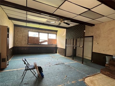Tiny photo for 304 Lowell Avenue NE, Warren, OH 44483 (MLS # 5210591)