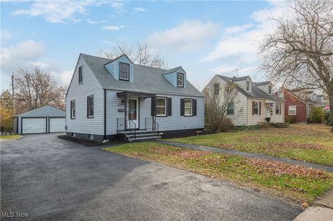 819 Warwick Drive Sheffield Lake OH 44054