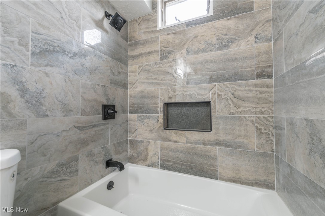 Colonial Gardens - Residential