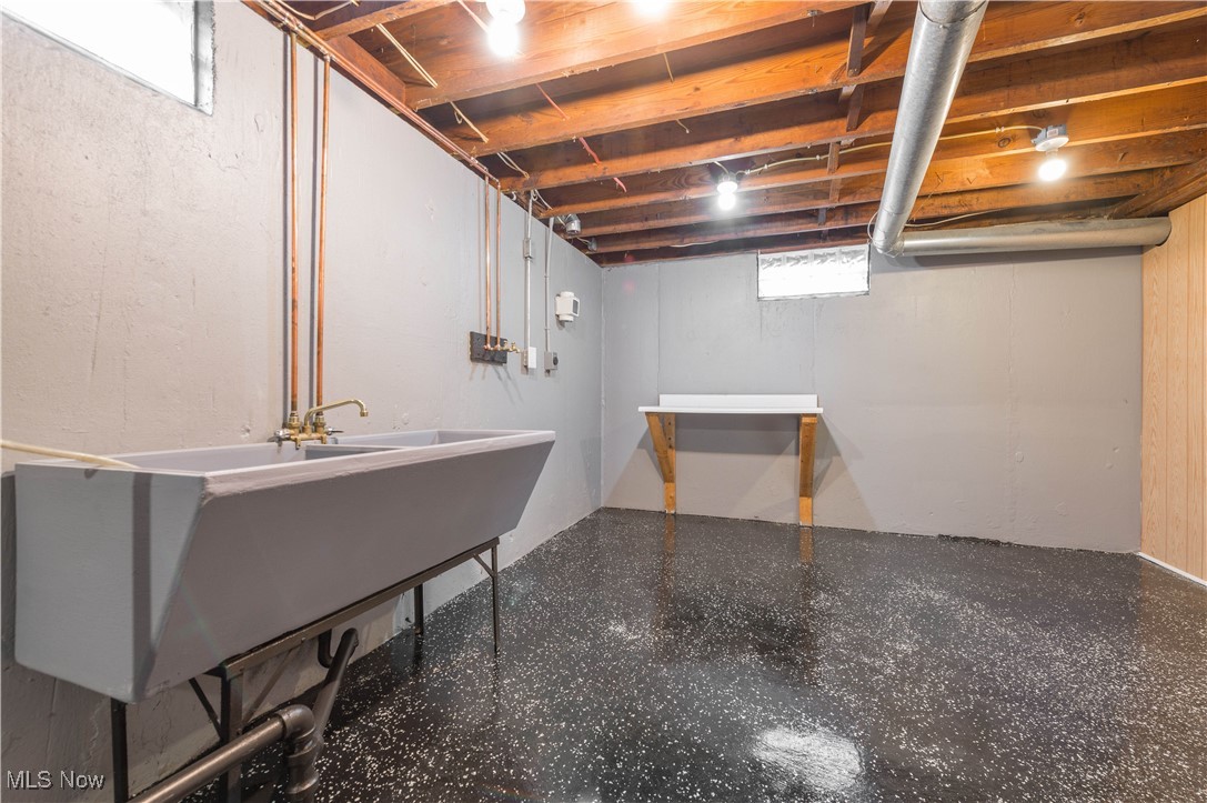 Colonial Gardens - Residential