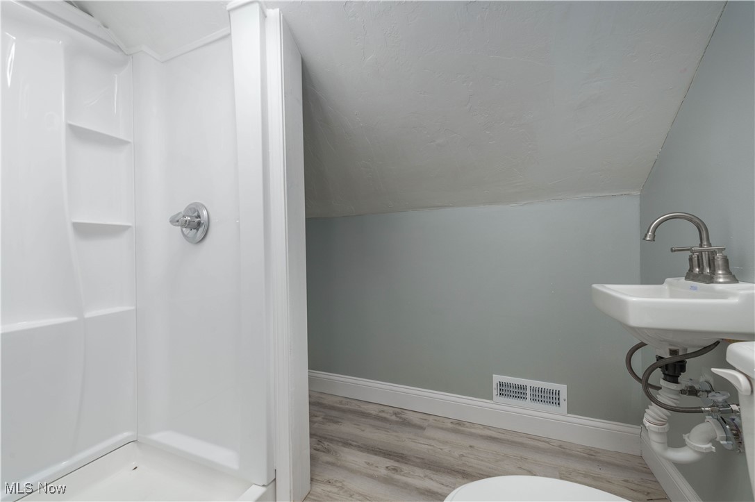 Colonial Gardens - Residential