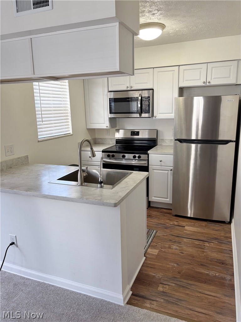 Stoney Run Condo - Residential