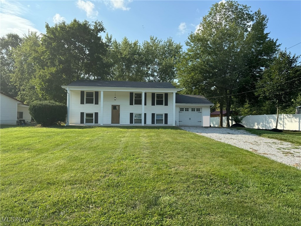 5346 Fairhill Drive, Ravenna, Ohio image 2