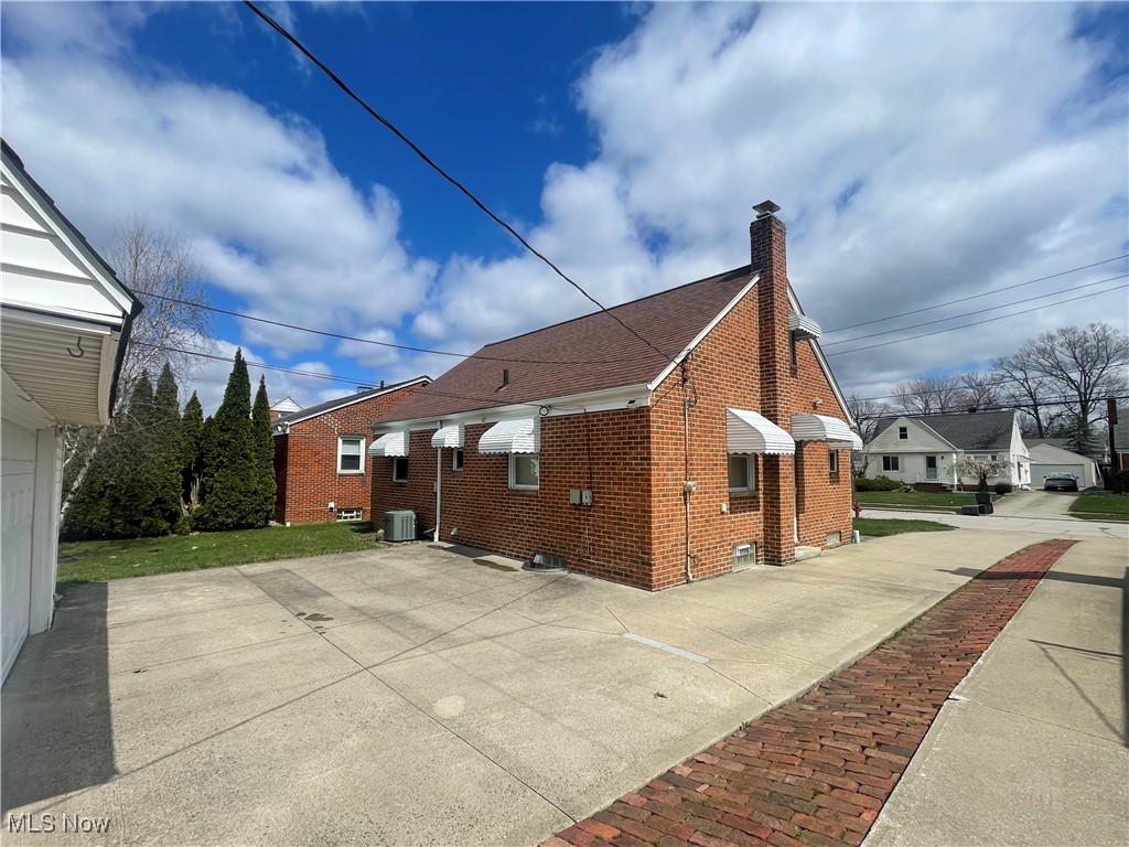 W H Tellings Broadfield Sub - Residential