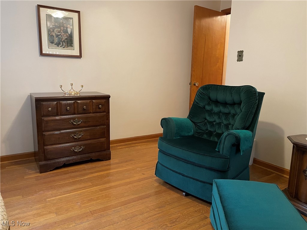 W H Tellings Broadfield Sub - Residential