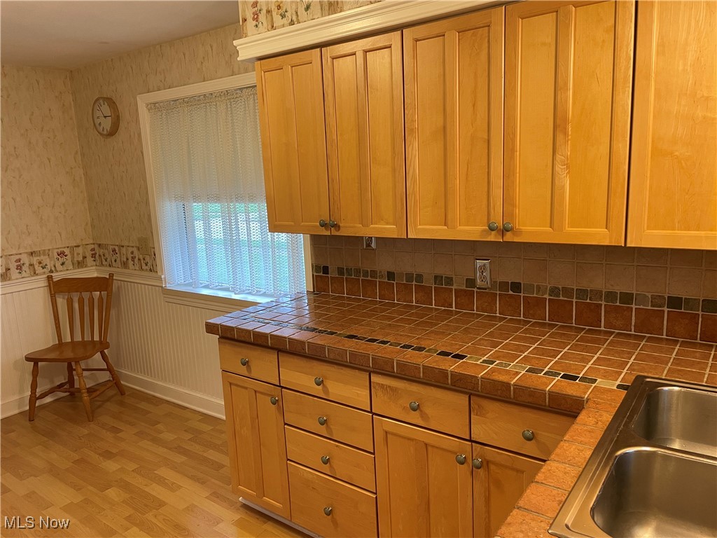 W H Tellings Broadfield Sub - Residential