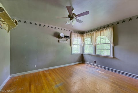 Tiny photo for 5349 Middletown Road E, New Middletown, OH 44442 (MLS # 5240797)