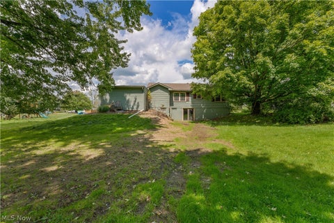 Tiny photo for 5349 Middletown Road E, New Middletown, OH 44442 (MLS # 5240797)