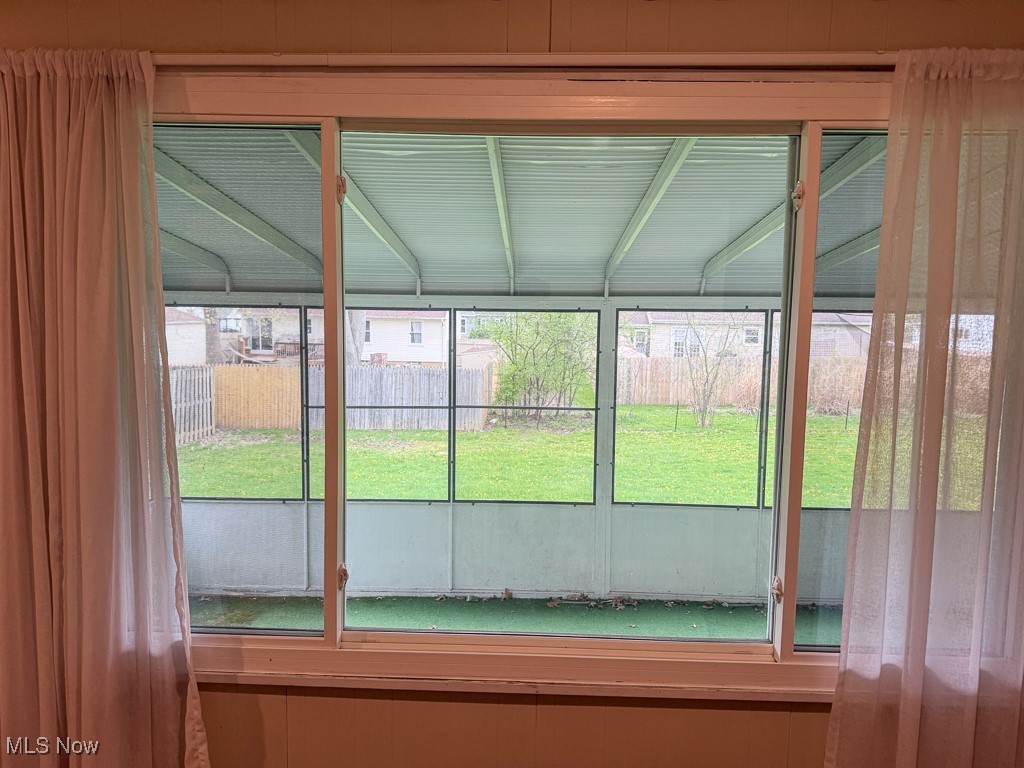 295 Pembroke Road, Fairlawn, Ohio image 17