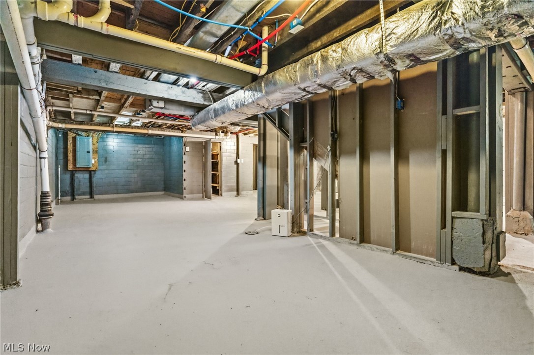 SE Ruhama Heights - Residential