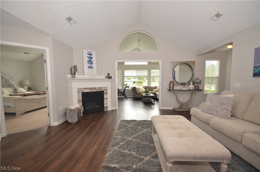 Crossings/Golden Pond Condo Bl - Residential